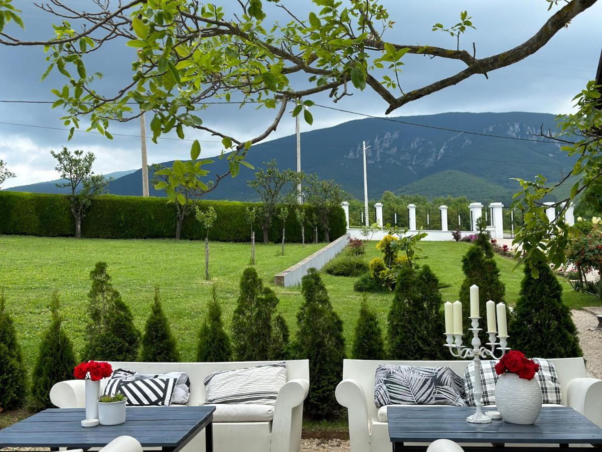 Magnolia By Radovanovic Petrovac na Mlavi Exterior photo